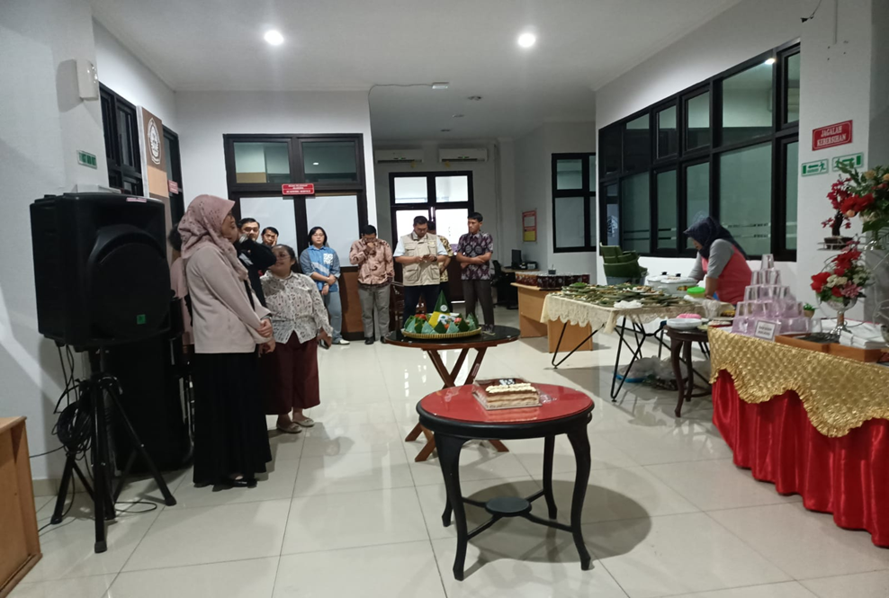 WELCOME EVENT FOR THE UNDIP FACULTY OF LAW MASTER OF LAW PROGRAM